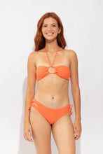 Load image into Gallery viewer, Model Front: Rio De Sol Bas Bottom Tribu-Flow Madrid