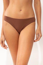 Load image into Gallery viewer, Gallery: Rio De Sol Bas Bottom Sand-Cappuccino Essential-Comfy