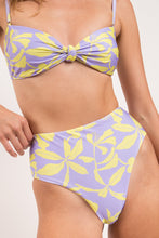 Load image into Gallery viewer, Image 11: Rio De Sol Ensemble Set Glow Bandeau-Joy Hotpants