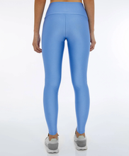 Load image into Gallery viewer, Model Back: Alto Giro Fitness Bas Legging Atlanta Termo Azul Soft