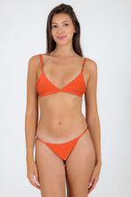 Load image into Gallery viewer, Model Front: Rio De Sol Haut Top Paprica Tri-Fixo