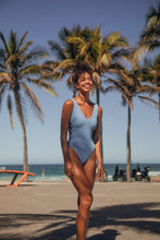 Load image into Gallery viewer, Image 06: Rio De Sol Une Pièce Solar-Celeste Zoe