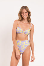 Load image into Gallery viewer, Image 07: Rio De Sol Ensemble Set Glow Bandeau-Joy Hotpants
