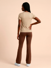 Load image into Gallery viewer, Model Back: Uv Line T-Shirt Longsleeve Fem New Fit Sand Upf50+