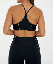 Load image into Gallery viewer, Model Back: Alto Giro Fitness Haut Top Hyper Recortes Atlanta Preto