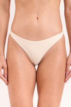 Load image into Gallery viewer, Gallery: Rio De Sol Bas Bottom Touch-Natural Mia