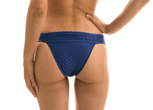 Load image into Gallery viewer, Image 06: Rio De Sol Bas Bottom Kiwanda Denim Band Comfort