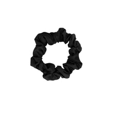 Load image into Gallery viewer, Product Front: Rio De Sol Chouchou Icon-Nero Scrunchie
