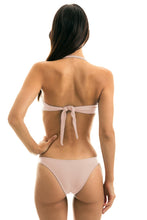 Load image into Gallery viewer, Model Back: Rio De Sol Bas Bottom Essence Bandeau