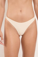 Load image into Gallery viewer, Image 10: Rio De Sol Bas Bottom Touch-Natural Mia