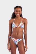 Load image into Gallery viewer, Model Front: Rio De Sol Bas Bottom Square Frufru-Fio