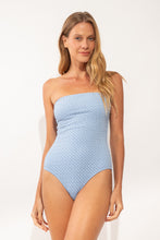 Load image into Gallery viewer, Model Front: Rio De Sol Une Pièce Drift-Cianita Tube-Op