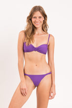 Load image into Gallery viewer, Model Front: Rio De Sol Ensemble Set Amuleto Bandeau-Crispy Cheeky-Crispy