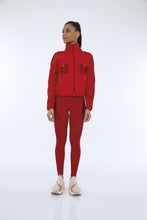 Load image into Gallery viewer, Image 07: Alto Giro Fitness Haut Jaqueta Techno Taslon Com Bolsos Vermelho Haute Red