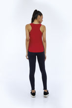 Load image into Gallery viewer, Image 04: Alto Giro Fitness Haut Regata Skin Fit Inspiracional Vermelho Haute Red