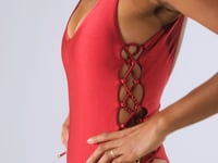 Load and play video in Gallery viewer, Video: Rio De Sol Une Pièce Shimmer-Divino Zoe