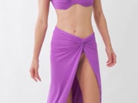 Load and play video in Gallery viewer, Video: Rio De Sol Jupe De Page Bio-Floreira Long Skirt Knot