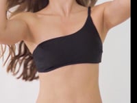 Load and play video in Gallery viewer, Video: Rio De Sol Haut Top Touch-Black Isadora