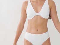 Load and play video in Gallery viewer, Video: Rio De Sol Ensemble Set Sand-White Chantal Kora