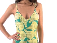 Load and play video in Gallery viewer, Video: Rio De Sol Une Pièce Banana Yellow Hype