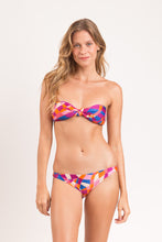 Load image into Gallery viewer, Model Front: Rio De Sol Bas Bottom Funny Essential-Comfy