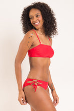 Load image into Gallery viewer, Image 03: Rio De Sol Bas Bottom Rouge Madrid