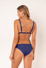 Load image into Gallery viewer, Model Back: Rio De Sol Bas Bottom Touch-Marinho Essential-Comfy