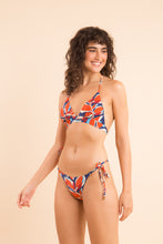 Load image into Gallery viewer, Image 12: Rio De Sol Ensemble Set Leaves Tri-Cos Cheeky-Micro