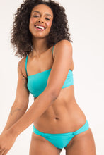 Load image into Gallery viewer, Image 04: Rio De Sol Ensemble Set Nanai Bandeau-Reto Mel-Comfy