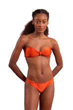 Load image into Gallery viewer, Image 04: Rio De Sol Ensemble Set Paprica Bandeau-Joy Essential