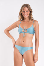 Load image into Gallery viewer, Image 08: Rio De Sol Ensemble Set Shimmer-Laguna Tank-Tie Nice-Fio