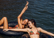 Load image into Gallery viewer, Image 06: Rio De Sol Ensemble Set Tropics Tri-Inv Ibiza-Comfy