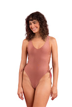Load image into Gallery viewer, Model Front: Rio De Sol Une Pièce Shimmer-Copper Zoe