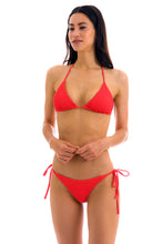 Load image into Gallery viewer, Model Front: Rio De Sol Haut Top Cotele-Tomate Tri-Inv