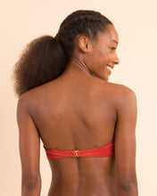 Load image into Gallery viewer, Image 12: Rio De Sol Haut Top Malibu-Chili Bandeau-Duo