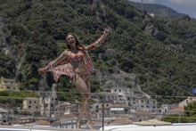 Load image into Gallery viewer, Image 08: Rio De Sol Haut Top Sea-Bloom Bandeau-Joy