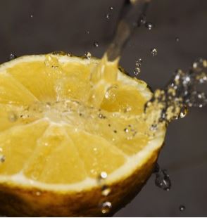 Lemon: a citrus fruit that wants you well!