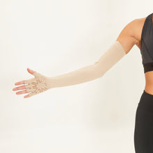 Load image into Gallery viewer, Image 05: Uv Line Gants Extra Long Gloves Uni Chocolate Upf50+

