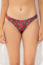 Load image into Gallery viewer, Gallery: Rio De Sol Bas Bottom Coral-Feline Nice
