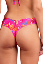 Load image into Gallery viewer, Image 07: Rio De Sol Bas Bottom Flavors Ciao
