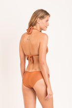 Load image into Gallery viewer, Model Back: Rio De Sol Bas Bottom Nocciola Mel-Comfy
