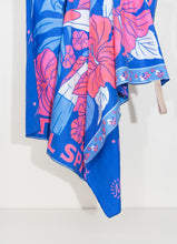 Load image into Gallery viewer, Product Front: Maaji Serviette De Plage Always Blooming Florelia Towel
