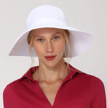Load image into Gallery viewer, Model Front: Uv Line Chapeau Souple/Capeline Lyon Branco
