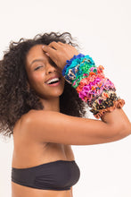 Load image into Gallery viewer, Image 03: Rio De Sol Chouchou Malibu-Atol Scrunchie
