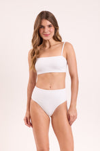 Load image into Gallery viewer, Image 06: Rio De Sol Haut Top Memphis-White Bandeau-Reto
