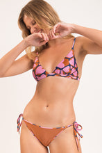 Load image into Gallery viewer, Image 10: Rio De Sol Ensemble Set Amore-Pink Tri-Fixo Ibiza-Comfy
