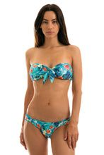 Load image into Gallery viewer, Model Front: Rio De Sol Bas Bottom Isla Bandeau
