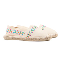 Load image into Gallery viewer, Product Front: Cala 1789 Espadrille Classique 2 - Azteque Ecru
