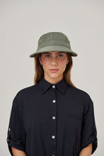 Load image into Gallery viewer, Model Front: Uv Line Casquette Visor Nice Fem Militar Green Upf50+
