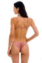 Load image into Gallery viewer, Model Back: Rio De Sol Ensemble Set Callas Tri-Fixo Cheeky-Fixa
